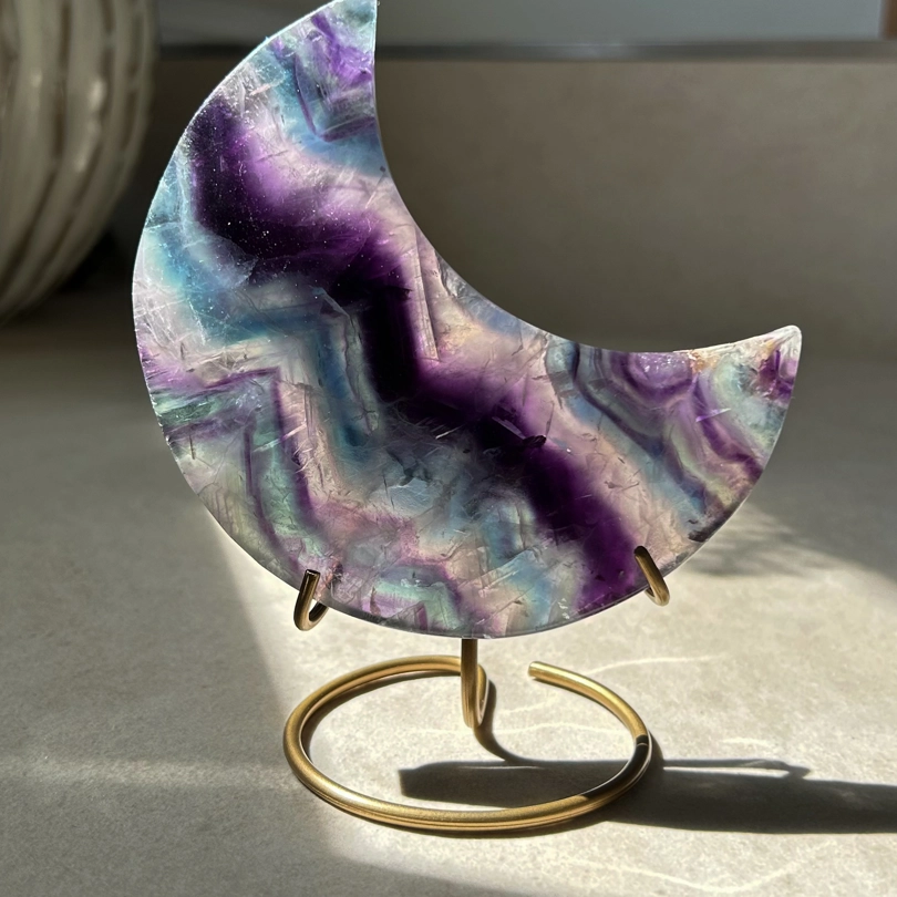 luna in Fluorite Arcobaleno